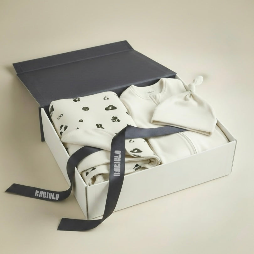 BABICLO Baby Gift Set with Receiving Blanket